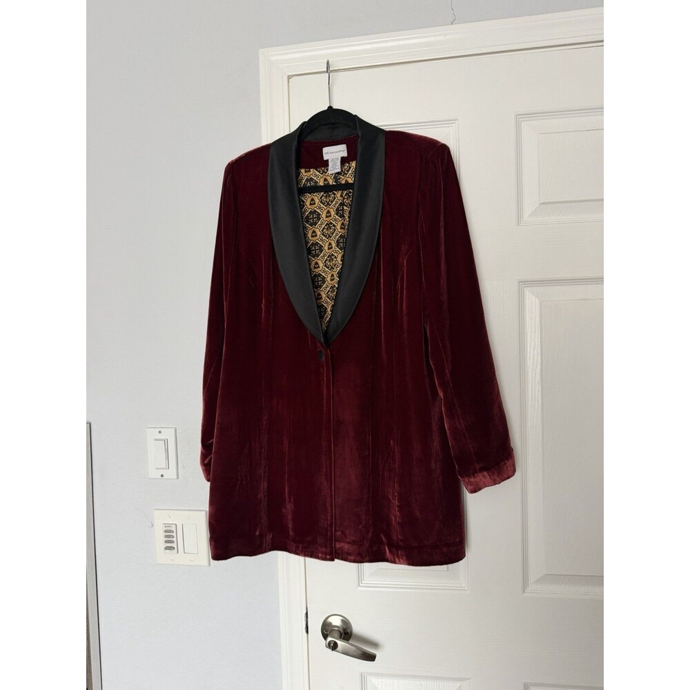 Soft Surroundings Women’s Maroon Velvet Blazer, Tuxedo Style Smoking Jacket L